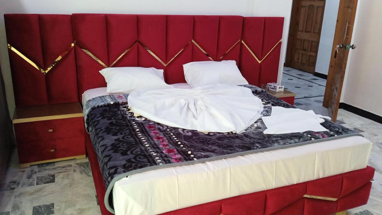 Hotel Flower Of Capital Исламабад Екстериор снимка